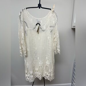 American Eagle Outfitters Cream Long Sleeve Dress